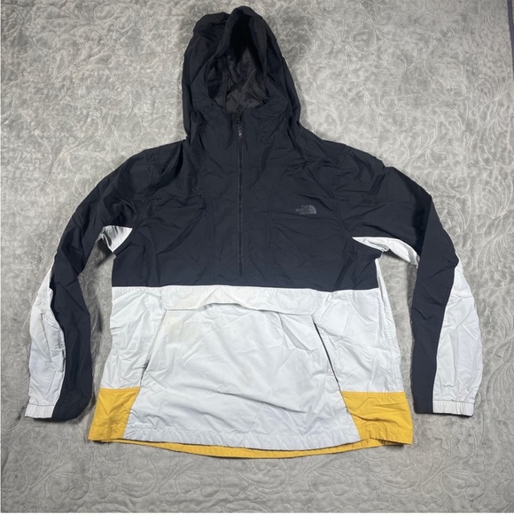North face jacket - Picture 1 of 8